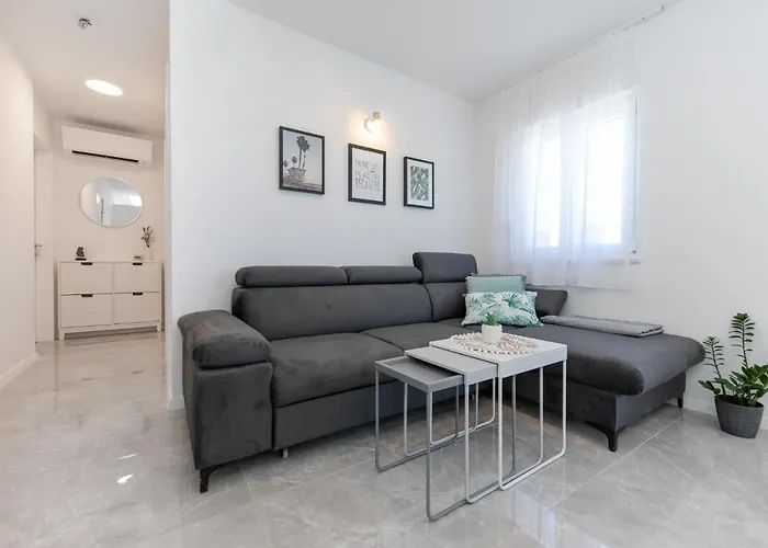 Enjoy Ciovo Apartment *