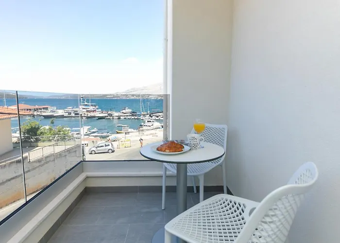 Enjoy Ciovo * Τρογκίρ
