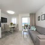 Enjoy Ciovo Apartament *