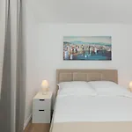 Enjoy Ciovo Apartament